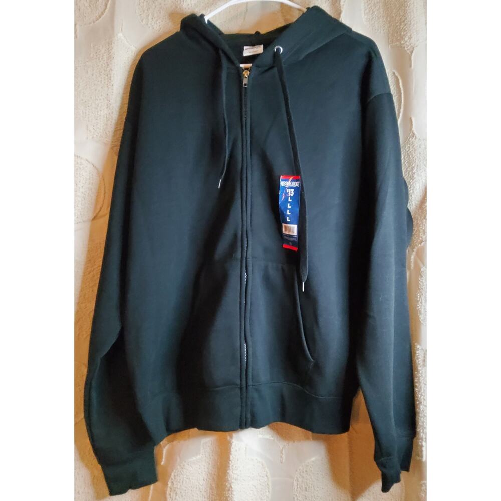 #680 Brand New With Tags Men's Mission Ridge Zip Up Hoodie Size L